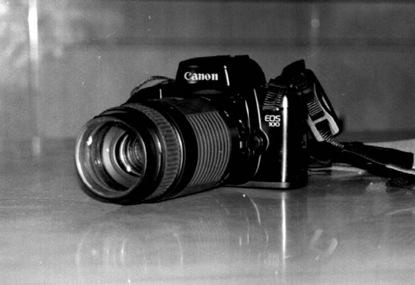 Canon EOS 100